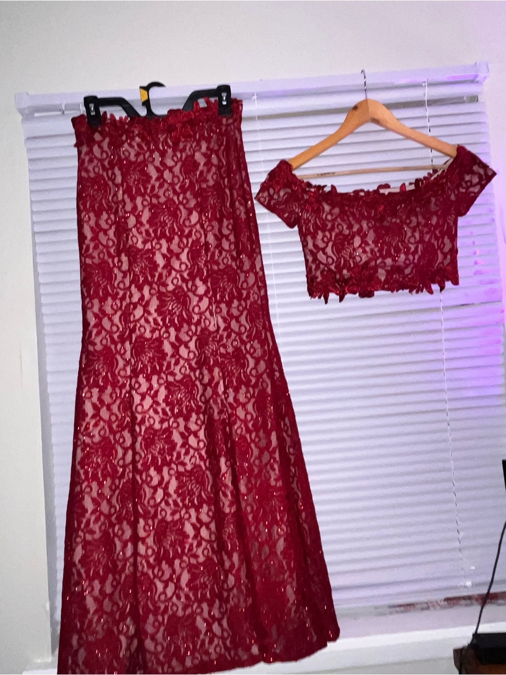 Red Lace Maxi Skirt - Elegant High-Waist Evening Skirt